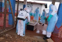 Aumentan a más de mil 650 los muertos y más de 3 mil 700 los casos confirmados por ébola en RDC