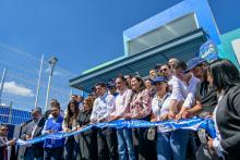 Leo Montañez inaugura casa de música "Los Cactus"