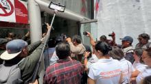 Irrumpe SNTE en edificio del ISSSTE Aguascalientes; exigen inclusión en diálogo con autoridades