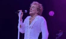 Cancela Rod Stewart sus próximos conciertos por procedimiento cardiaco 