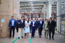 Inaugura Tere Jiménez nueva línea de producción en la empresa microcart