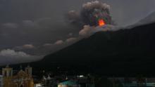 Guatemala: emiten alerta por erupción de Volcán de Fuego y evacúan personas