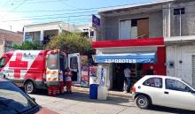 El delincuente irrumpió en la tienda “el zurdo” y amagó a la víctima con una pistola para obligarla a entregar el efectivo
