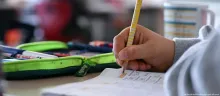 Cae el rendimiento escolar del mundo ante ascenso de la IA; Asia obtiene los mejores resultados