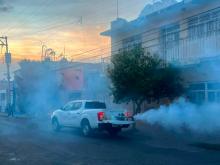 Apedrean a personal del ISSEA en jornadas de nebulización contra dengue