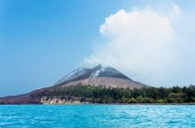 Volcán Anak Krakatoa
