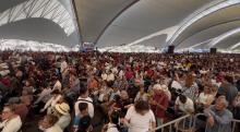 Sheinbaum anuncia apoyo para construcción de puente en Margaritas; jubilados, ambientalistas y habitantes de Asientos protestan durante su visita