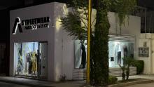 El responsable ya fue plenamente identificado y habría utilizado un arma corta de airsoft para disparar contra el establecimiento