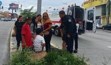 Un joven que viajaba en moto impactó a la sexagenaria que acababa de bajar del camellón central