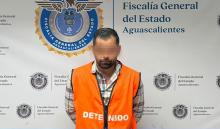 Recibía pagos de clientes para impuestos, honorarios y trámites notariales, pero se quedaba con el dinero
