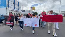 Persisten manifestaciones de IMSS Aguascalientes por mejoras en el Instituto; marchan a delegación