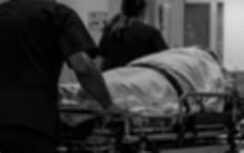 Todavía con vida fue trasladado al Hospital Hidalgo en donde horas más tarde se reportó su deceso