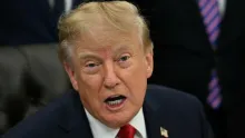 Juez concede a CNN, Politico y MS Now acceso a la Casa Blanca, frente a veto de Trump