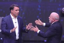 Lula y Flávio Bolsonaro se enfrentan en debate con ofensas y acusaciones 