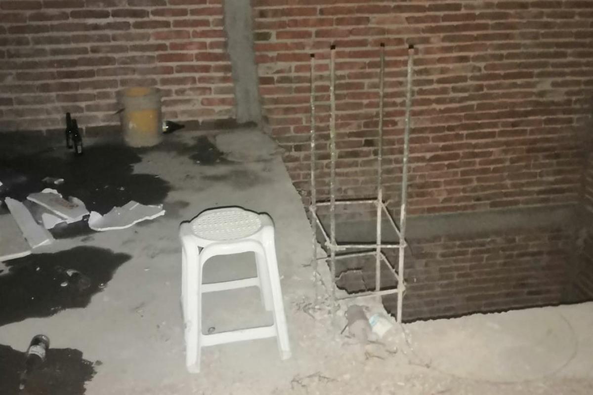 Alcoholizado albañil pierde la vida al caer de la azotea de la casa en ...