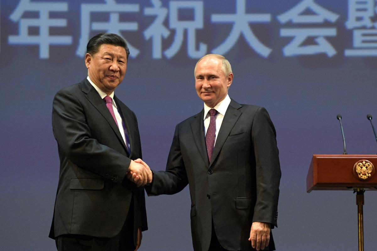 Se reúnen Xi Jinping y Vladimir Putin en Rusia | BI Noticias