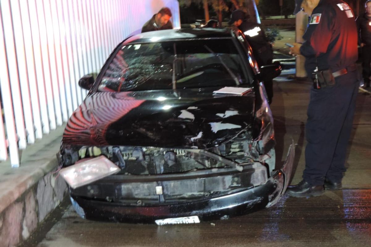 Conductor ebrio provoca choque por alcance en la curva de la UAA | BI ...
