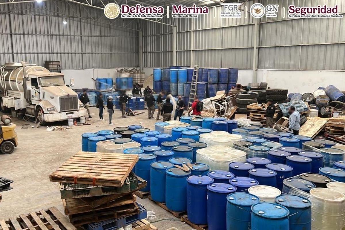 Decomisan precursores químicos y pipa con hidrocarburo en Durango | BI ...